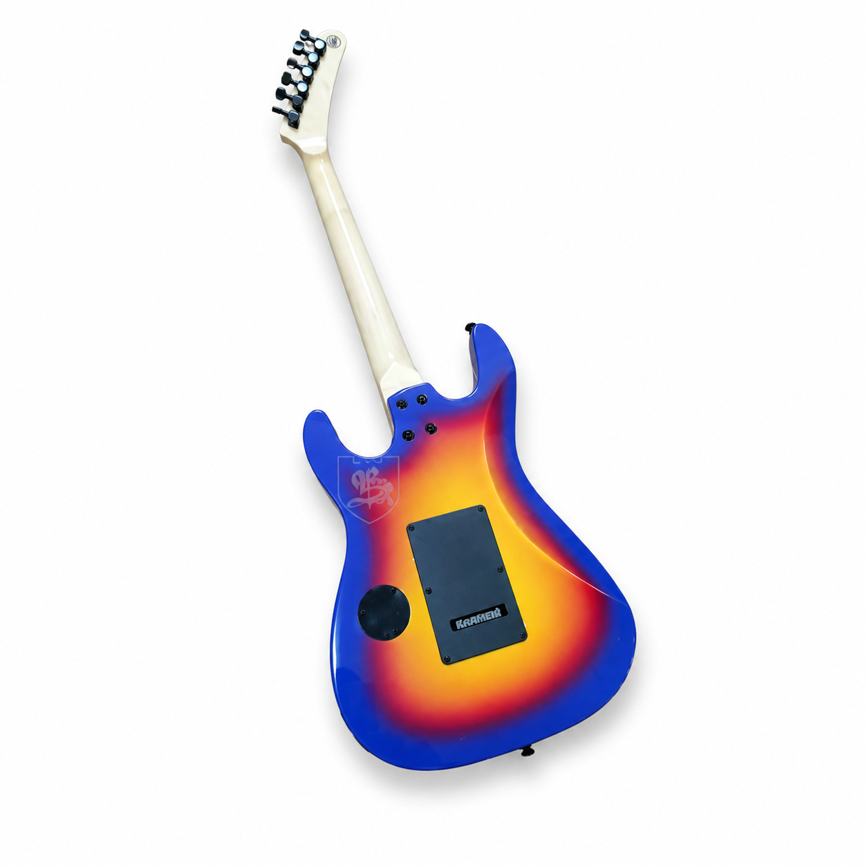 6-String Electric Guitar – Rosewood Fingerboard, Peach Blossom Wood Body, Vibrato Bridge, Black Hardware