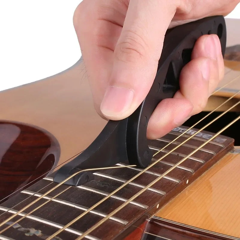 Guitar String Stretcher Tool – Fast String Setup & Tuning Aid