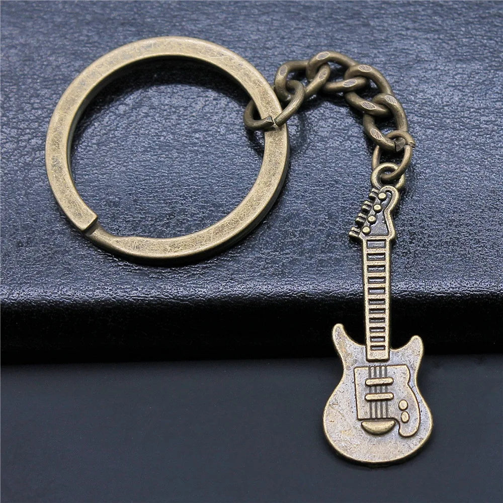Antique Bronze Guitar Pendant Keychain – Vintage Metal DIY Charm