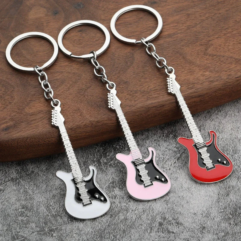 Metal Painted Guitar Keychain – Creative Instrument Pendant Gift