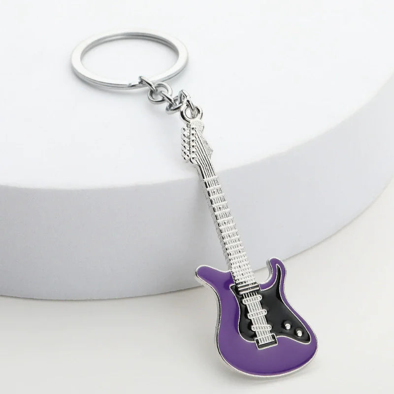 Metal Painted Guitar Keychain – Creative Instrument Pendant Gift