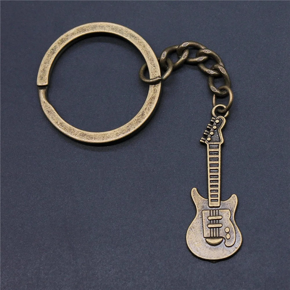 Antique Bronze Guitar Pendant Keychain – Vintage Metal DIY Charm