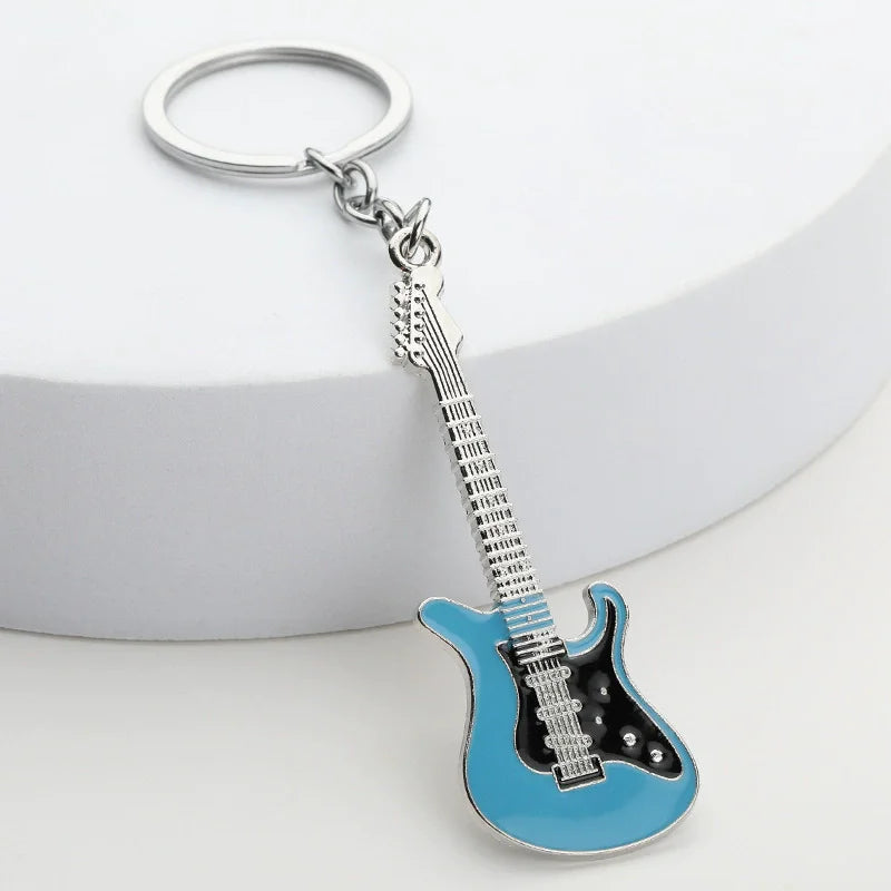 Metal Painted Guitar Keychain – Creative Instrument Pendant Gift