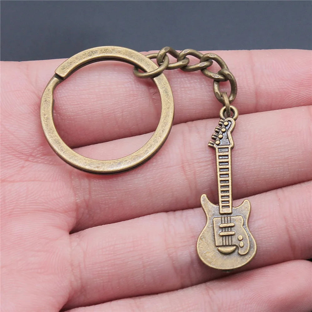 Antique Bronze Guitar Pendant Keychain – Vintage Metal DIY Charm